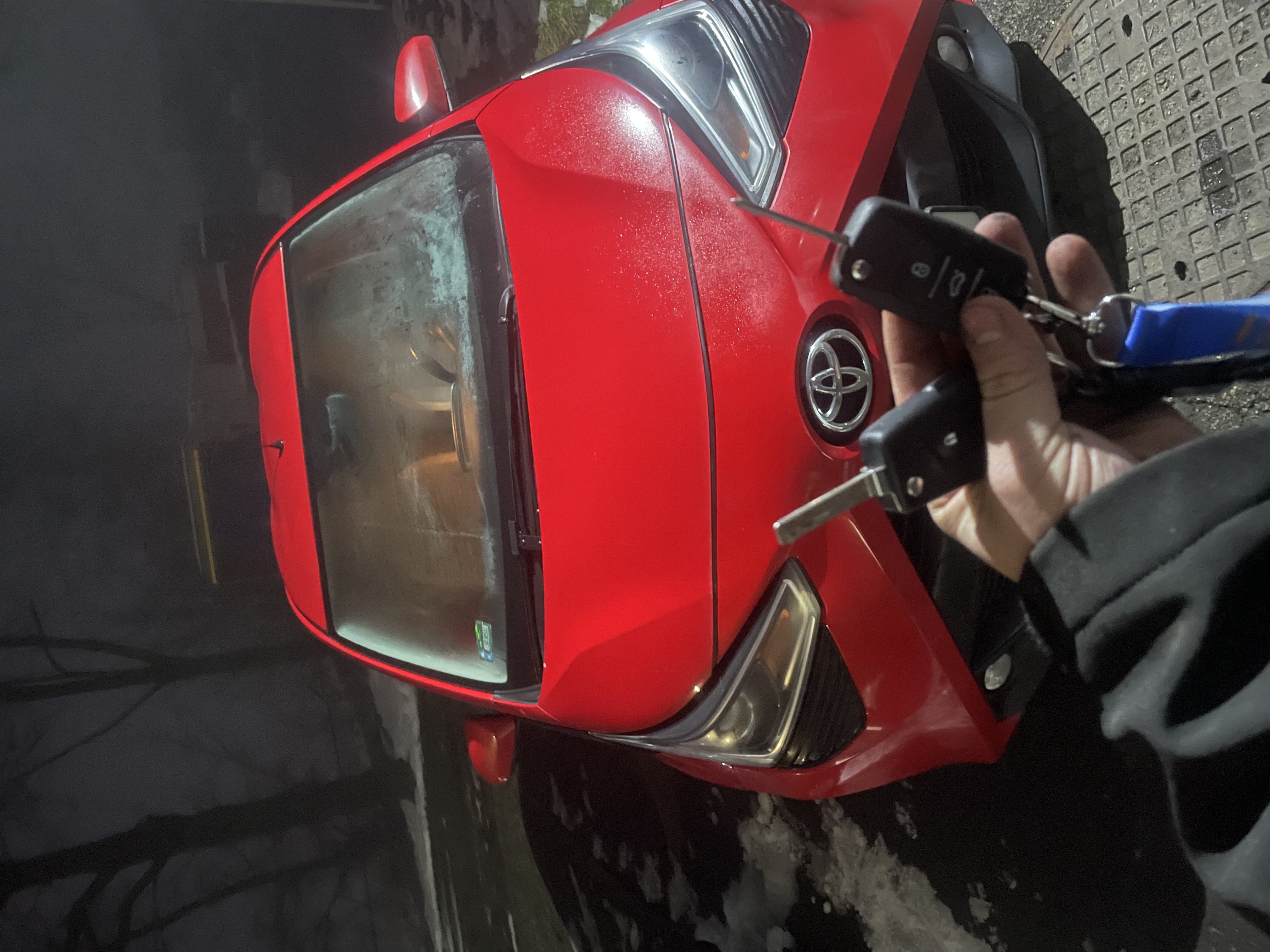 Dorabianie kluczy samochodowych 11